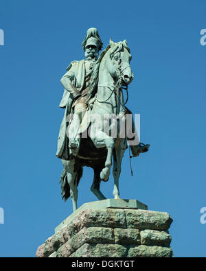Statua equestre di kaiser Guglielmo I di Prussia, Deutz, nei pressi di Ponte Hohenzollernbruecke, Colonia, nella Renania settentrionale-Vestfalia Foto Stock
