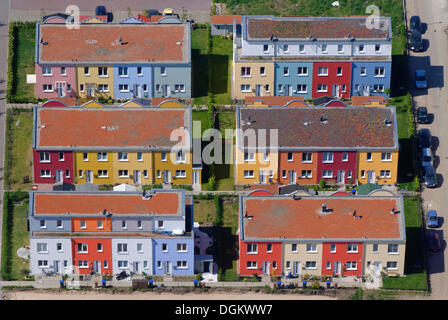 Vista aerea e colorati di fila di case nel quartiere universitario di Lubecca, Lubecca, Lubecca, Schleswig-Holstein, Germania Foto Stock