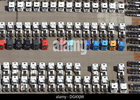 Vista aerea, carrelli elevatori per la vendita, parcheggio, Hamburg, Amburgo, Germania Foto Stock