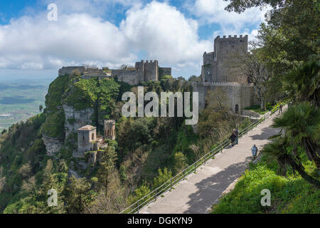 Il Castello di Venere o il Castello di Venere, Castello Normanno Felsenstadt Erice, Provinz Trapan, Sicilia, Italia Foto Stock