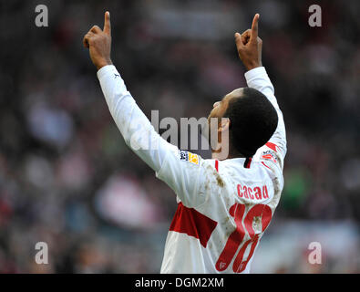 Giocatore nazionale CACAU, VfB Stuttgart, celebrando un obiettivo Foto Stock