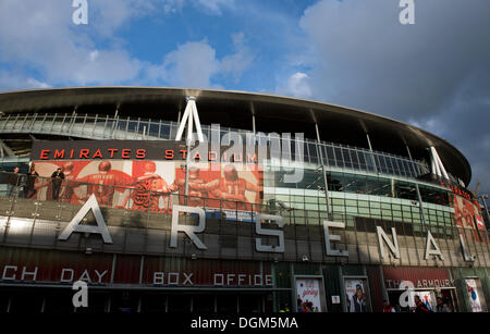 Londra, Regno Unito. 22 ottobre, 2013. Vista generale della Emirates Stadium da FC Arsenal a Londra, UK, 22 ottobre 2013. Foto: Bernd Thissen/dpa/Alamy Live News Foto Stock