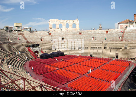 Vista interna della famosa Arena di Verona, Italia Foto Stock