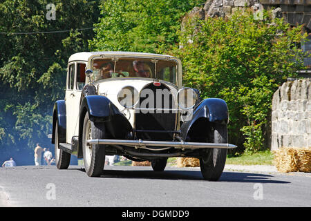 Bugatti 46, costruito nel 1931, rarità dalla collezione Schlumpf, Mulhouse, Francia alle Herkules Bergpreis 2009 mountain Foto Stock