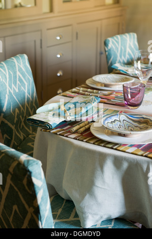 Lampada marocchina si blocca nella cucina di tessuto designer Richard Smith in East Sussex Foto Stock