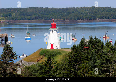 Mulholland Point Lighthouse, Campobello Island, Costa Atlantica, New Brunswick, Canada Foto Stock