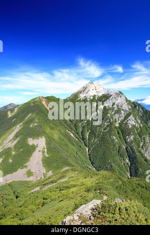 Giappone Alpi Mt. Kaikomagatake in estate, Yamanashi, Giappone Foto Stock