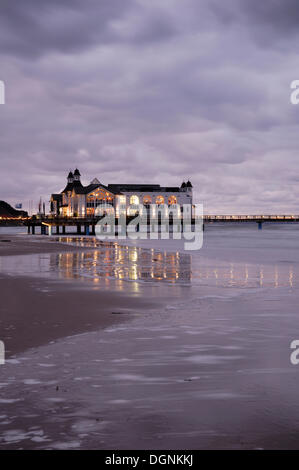 Il Molo di Sellin, Ruegen, Meclemburgo-Pomerania Occidentale Foto Stock