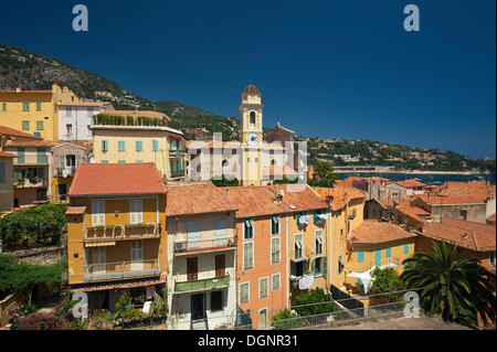 Città vecchia di Villefranche-sur-Mer, Villefranche-sur-Mer, Riviera Francese, Alpes-Maritimes, Provence-Alpes-Côte d'Azur, in Francia Foto Stock