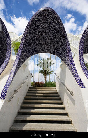 Ingresso al L'Umbracle palm garden, Ciudad de las Artes y las Ciencias Città delle Arti e delle Scienze di Valencia Foto Stock