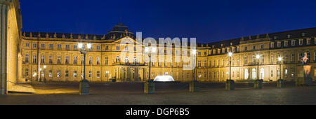 Neues Schloss Castello a Schlossplatz square, Stoccarda, Baden-Wuerttemberg Foto Stock