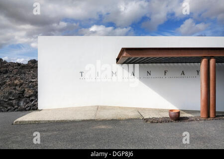 Centro Visitatori del Centro del visitante, Parco Nazionale di Timanfaya, Lanzarote, Isole Canarie, Spagna, Europa Foto Stock