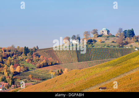 Cappella grave nei vigneti vicino Stuttgart-Uhlbach, Baden-Wuerttemberg Foto Stock