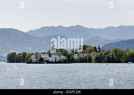 Schloss Ort castello, Gmunden, Salzkammergut resort area, regione Traunviertel, Austria superiore, Austria, Europa PublicGround Foto Stock