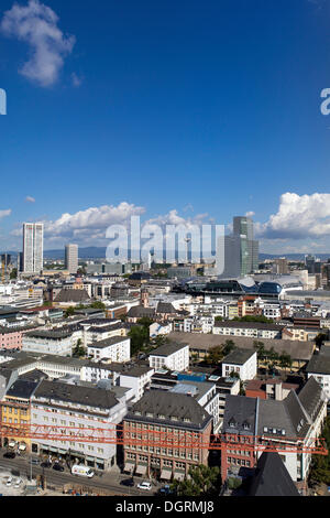 Skyline di Francoforte con un appartamento residenziale edifici, Frankfurt am Main, Hesse Foto Stock