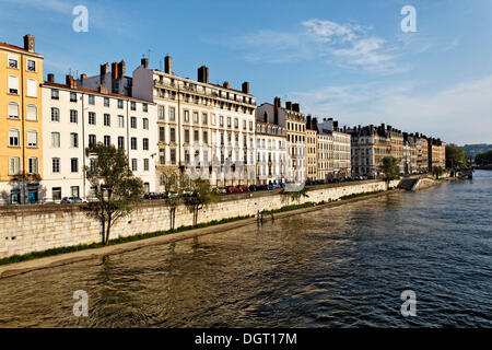 Quai Tilsit, fiume Saona, Lione, Dipartimento del Rhône, Francia, Europa Foto Stock