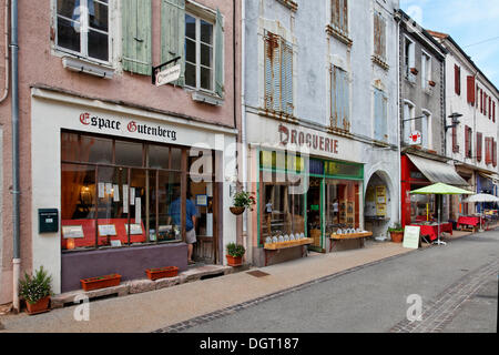 Prenota Village di Cuisery con 15 antiquariato librario, Tournus, regione Borgogna, dipartimento di Saône-et-Loire, Francia, Europa Foto Stock