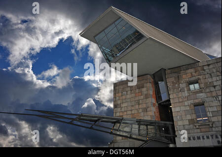 Ingresso moderno del Centro di Documentazione del partito nazista motivi Rally, presso la sala congressi, Norimberga, Media Franconia, Bavaria Foto Stock