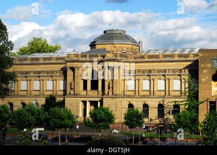 Arte Staedel Museum, Staedel Art Institute e Galleria Comunale sul Museumsufer, Museum Embankment, Schaumainkai Foto Stock