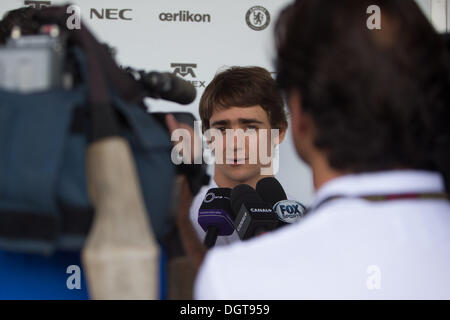 Maggiore noida, India. 24 ott 2013. Esteban Gutierrez (MEX), Sauber F1 Team - Formula1 nel Campionato del Mondo 2013 - Round 16 Indian Grand Prix al Buddh International Circuit, maggiore noida, India. © dpa picture alliance/Alamy Live News Foto Stock