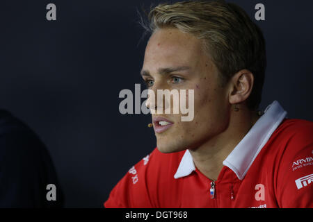 Maggiore noida, India. 24 ott 2013. Max Chilton (GBR), Marussia F1 Team - Formula1 nel Campionato del Mondo 2013 - Round 16 Indian Grand Prix al Buddh International Circuit, maggiore noida, India. © dpa picture alliance/Alamy Live News Foto Stock