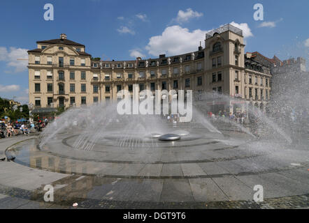 Karlsplatz, Stachus, Monaco di Baviera Foto Stock