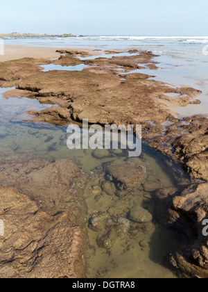Legzira deserta spiaggia vicino a Sidi Ifni a sud-ovest del Marocco Foto Stock