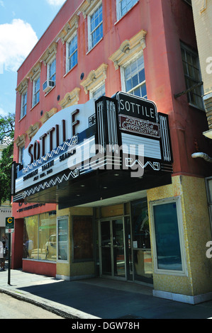 Sottile teatro nel centro cittadino di Charleston, South Carolina, STATI UNITI D'AMERICA Foto Stock