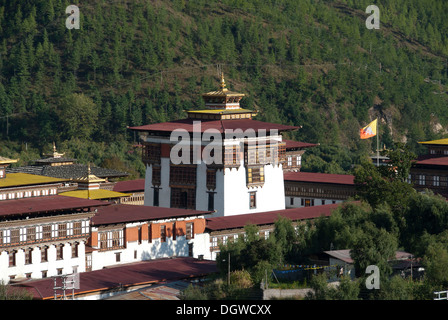 Edificio centrale della fortezza Monastero di Trashi Chhoe Dzong, sede del governo, Thimphu, città capitale, Regno del Bhutan Foto Stock