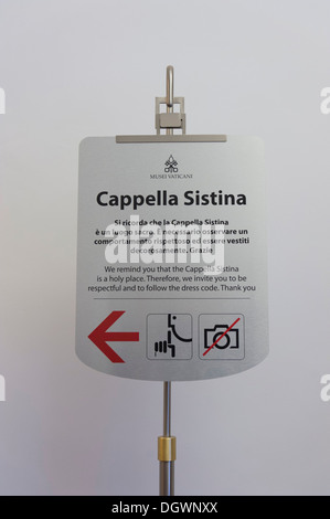 Cartello, silenzio, nessuna fotografia, Cappella Sistina e Musei Vaticani, Vaticano, Città del Vaticano, Roma, Lazio, Italia, Europa meridionale Foto Stock