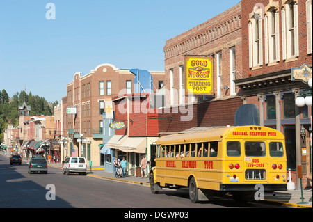 Storica cittadina del selvaggio West, Main Street, Deadwood, Dakota del Sud, Stati Uniti, Stati Uniti d'America, America del Nord Foto Stock