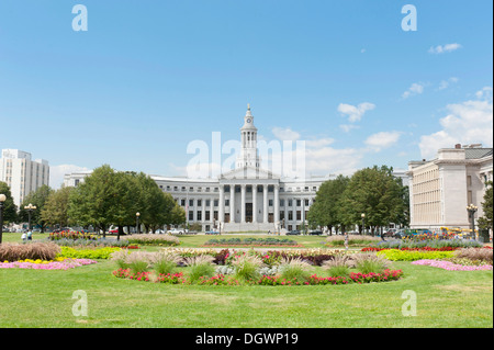 Denver City Hall e County Building, il giardino e il parco, il Centro Civico, Denver, Colorado occidentale degli Stati Uniti Foto Stock