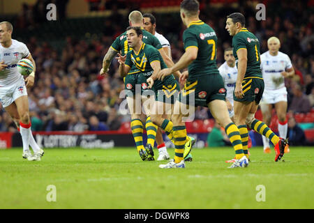 Cardiff, Galles. 26 ott 2013. Cameron Smith (Australia &AMP; Melbourne Storm) in azione durante la Coppa del Mondo di Rugby Group un gioco tra Inghilterra e Australia dal Millennium Stadium. Credito: Azione Sport Plus/Alamy Live News Foto Stock