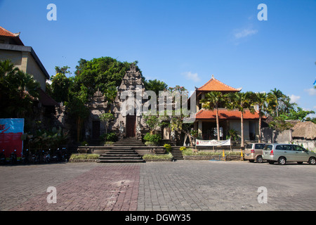 Il Puri Lukisan Museum Ubud Bali Indonesia asia arte mostre artistiche presenta mostrano i turisti attrazione attrarre centro culturale Foto Stock