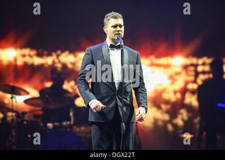 Michael Buble esegue live in concert Foto Stock