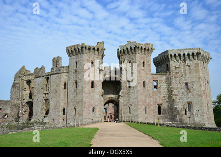 Xv secolo Raglan Castle, Raglan, Monmouthshire, Wales, Regno Unito Foto Stock