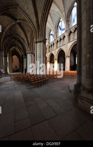 Cattedrale di Nevers, Nevers, Francia Foto Stock