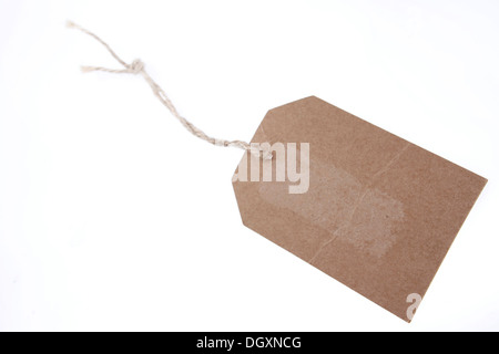 Prezzo vuoto e tag di stringa su sfondo semplice Foto Stock
