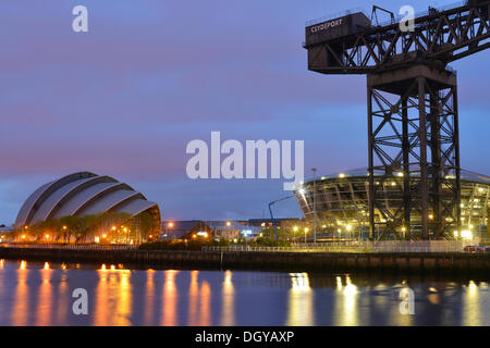 Clyde Auditorium, Finnieston gru e cantiere del 'l'Hydro' arena, Glasgow, Scotland, Regno Unito Foto Stock