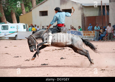 Rodeo de Gauchos, Gaucho rodeo, Crina Limpia, San Salvador de Jujuy, nord-ovest Argentina Argentina, Sud America Foto Stock