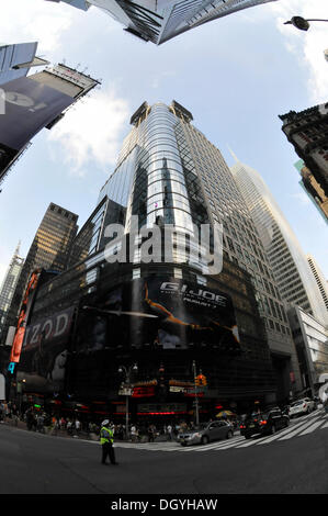 Times Square, obiettivo fisheye, il quartiere dei teatri di New York City, new york, Stati Uniti d'America, Stati Uniti d'America, America del nord Foto Stock