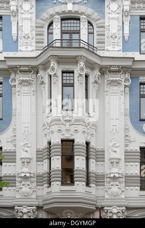 Edificio in stile liberty, dettaglio, elizabetes iela 10b, Riga, Lettonia, paesi baltici, Europa Foto Stock