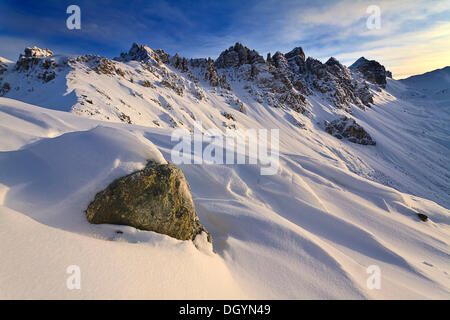 Mt Kalkkoegel in inverno con formazioni di neve, Axamer Lizum, Tirolo, Austria, Europa Foto Stock