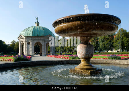 Il Tempio di Diana in Hofgarten o giardini di corte, Monaco di Baviera, Baviera, Baviera, Germania Foto Stock