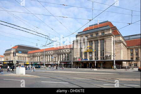 La stazione ferroviaria centrale di Lipsia, PublicGround Foto Stock