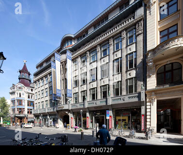 Macchie Hof, un ex edificio delle esposizioni, oggi un ufficio e un edificio commerciale, Lipsia, Sassonia, PublicGround Foto Stock