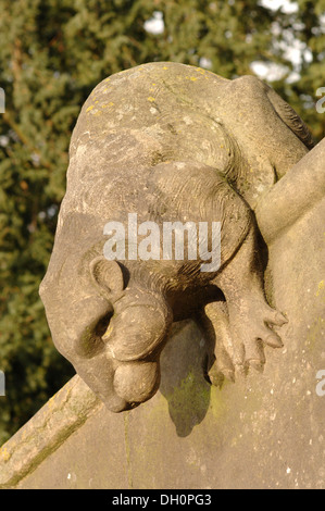 Il Castello di Cardiff animali del muro è stato progettato da William Burges nel 1866 ma costruite fino al 1890, prima del rinnovo di un416 Beaver Foto Stock