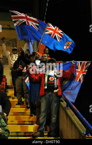 Rochale, UK. 28 ott 2013. I sostenitori delle Fiji durante la Coppa del Mondo di Rugby Group un gioco tra le isole Figi e l'Irlanda dall'Spotland Stadium. Credito: Azione Sport Plus/Alamy Live News Foto Stock