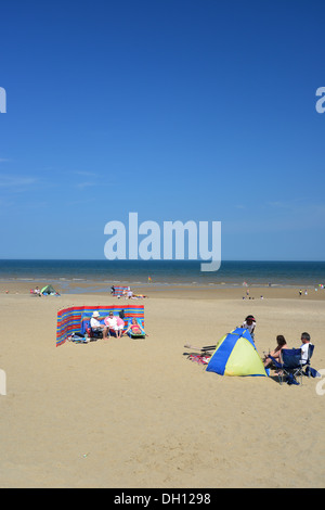 Vista della spiaggia, Sutton-on-Sea, Lincolnshire, England, Regno Unito Foto Stock