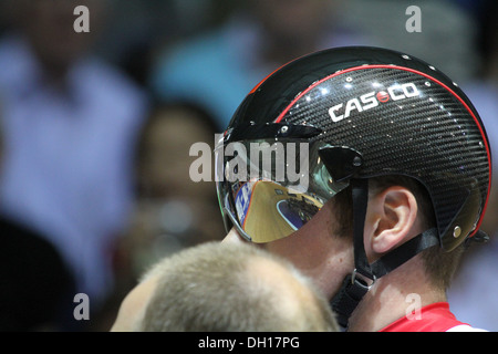 2013/14 Serie Revolution Round 1, Manchester. Jason Kenny sulla linea di partenza Foto Stock